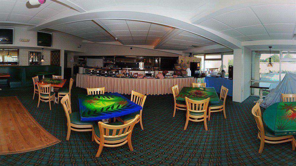 Quality Inn & Conference Center Maple Shade エクステリア 写真